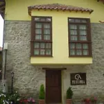Casa De Aldea Ruiloba Guest house