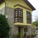 Casa De Aldea Ruiloba 2*