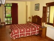 Casa De Aldea Ruiloba 2*