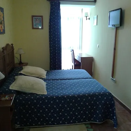 Casa De Aldea Ruiloba