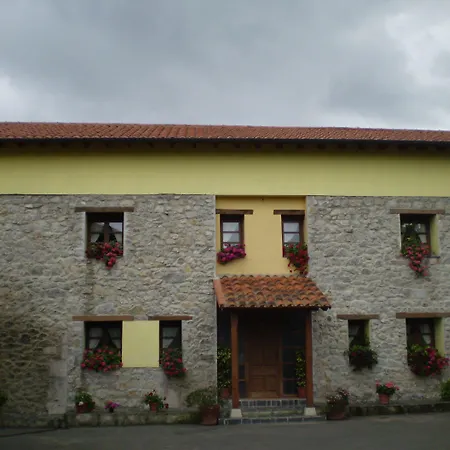 Casa De Aldea Ruiloba Guest house 2*