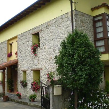 Casa De Aldea Ruiloba