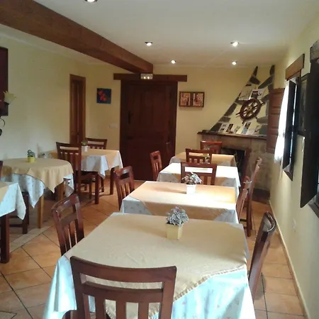 Casa De Aldea Ruiloba 2* Camango